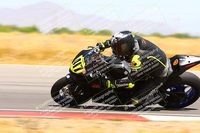 media/Apr-30-2023-CRA (Sun) [[020fcf5d43]]/Race 3-1000 Amateur Supersport/